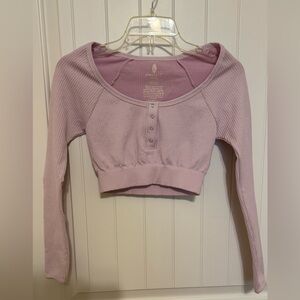 FP Movement Pink Long Sleeve Crop Top. NWOT. Size   M/L.